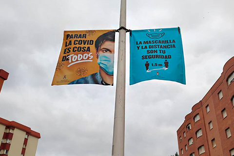 Valla publicitaria 8x3 standard